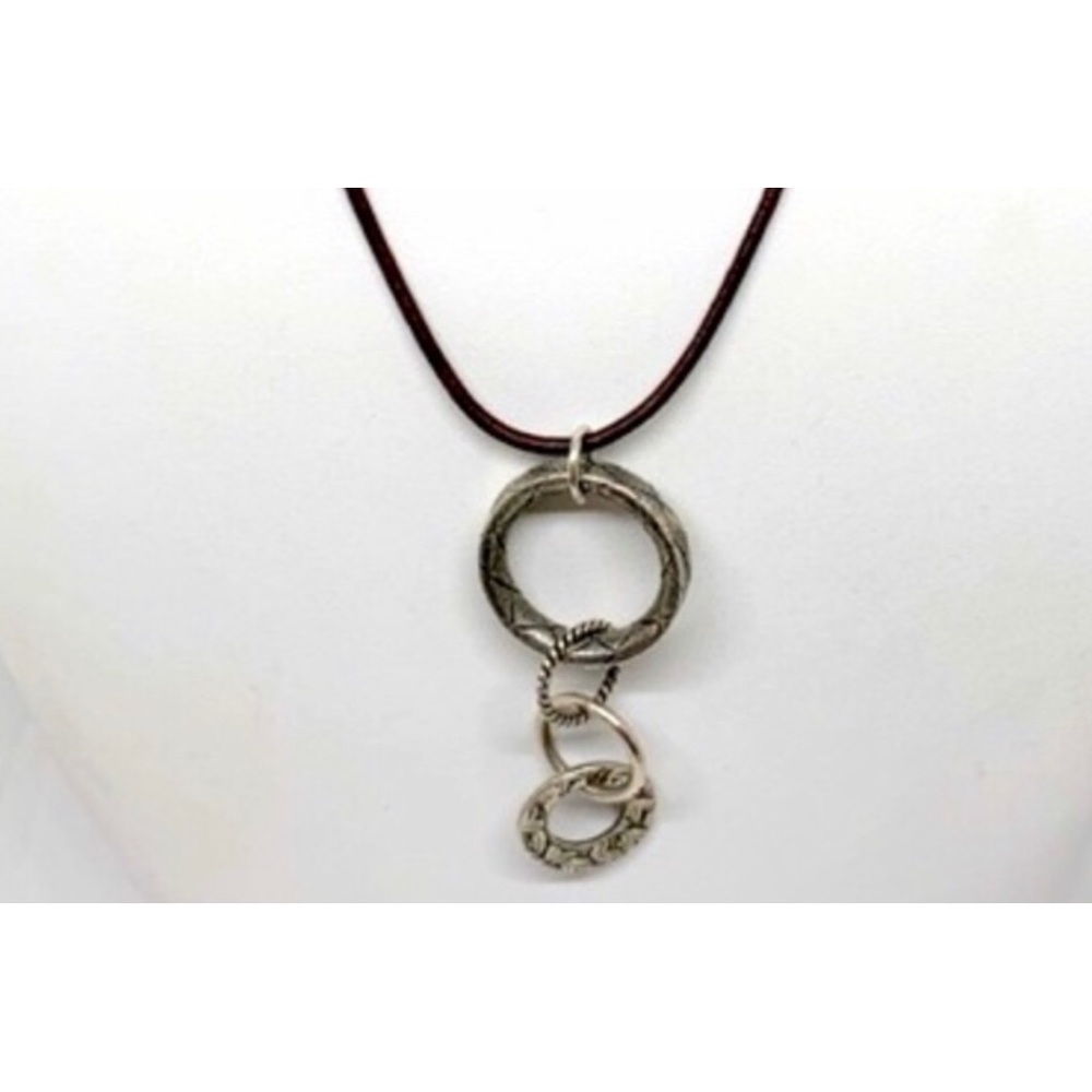 Silpada Sterling Silver Rings Pendant on Cord Necklace